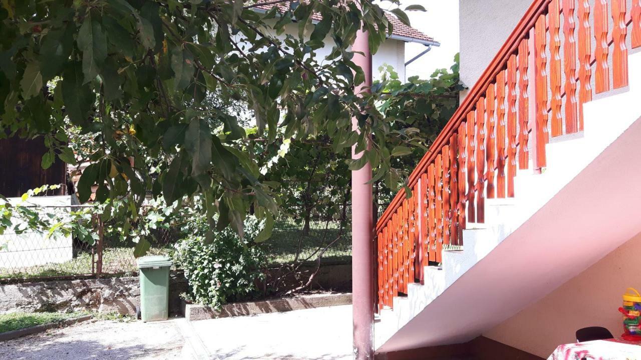 Apartman Petra&Tena Slunj Bagian luar foto