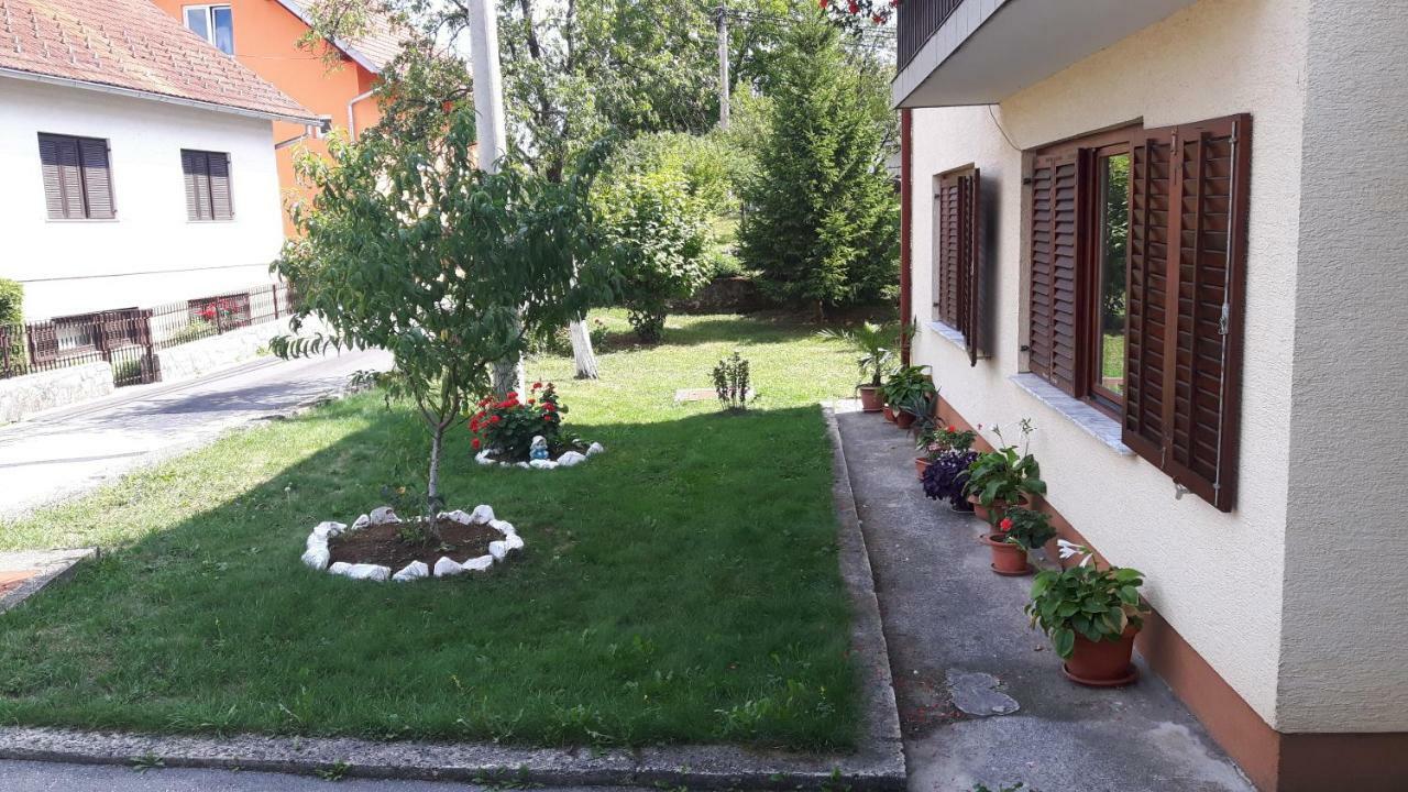 Apartman Petra&Tena Slunj Bagian luar foto