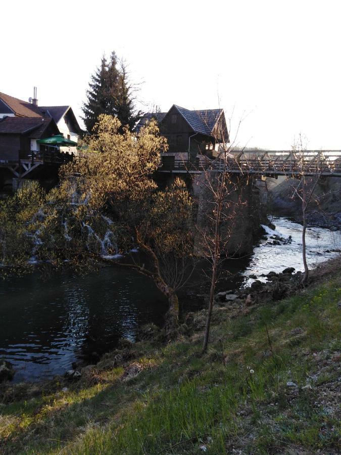 Apartman Petra&Tena Slunj Bagian luar foto